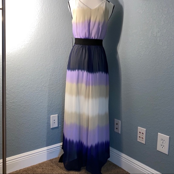 Express Dress - Picture 5 of 7